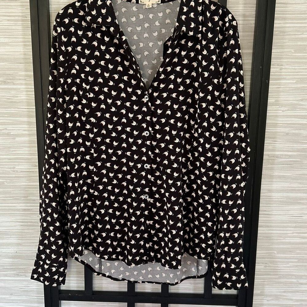 Cloth & Portrait chicken print hen print black-and-white blouse button down long